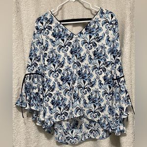 White House Black Market Blouse